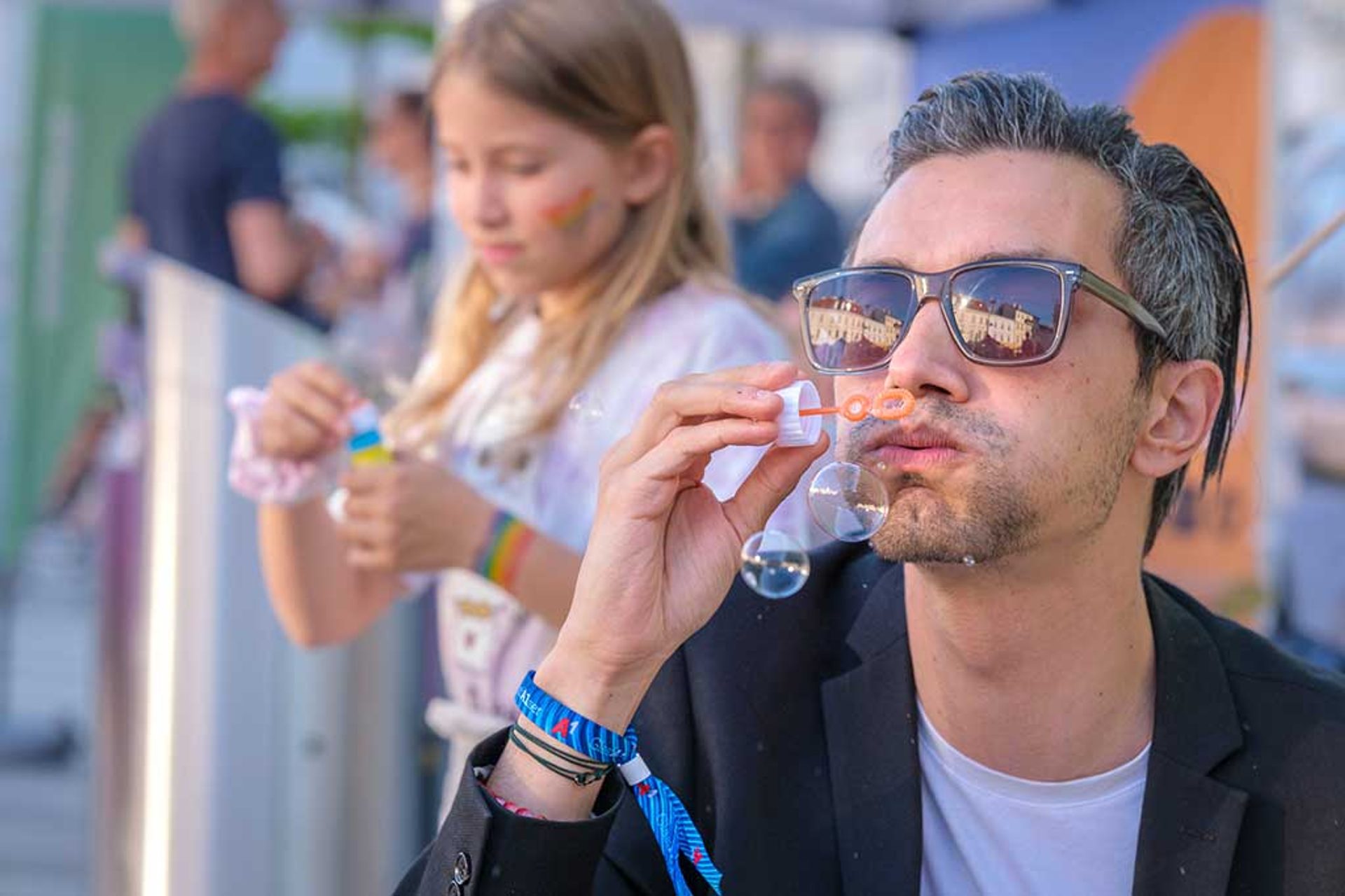 STP-Pride 2023 Kundegebung vor der nö. Landesregierung in St. Pölten © Engel-Unterberger STP Pride 2023 Kundgebung vor der nö. Landesregierung in St. Pölten © Engel-Unterberger STP Pride 2023 Kundgebung am Rathausplatz St. Pölten © Rein-Hodurek STP Pride 2023 Kundgebung am Rathausplatz St. Pölten © Rein-Hodurek STP-Pride 2023 "Grüne Prominenz" © Rein-Hodurek STP-Pride 2023 "Grüne Prominenz" © Rein-Hodurek STP-Pride 2023 Am Grünen Infostand © Rein-Hodurek STP-Pride 2023 Am Grünen Infostand © Rein-Hodurek STP-Pride 2023 Am Grünen Infostand © Rein-Hodurek STP-Pride 2023 Am Grünen Infostand © Rein-Hodurek STP-Pride 2023 © Rein-Hodurek STP-Pride 2023 © Rein-Hodurek