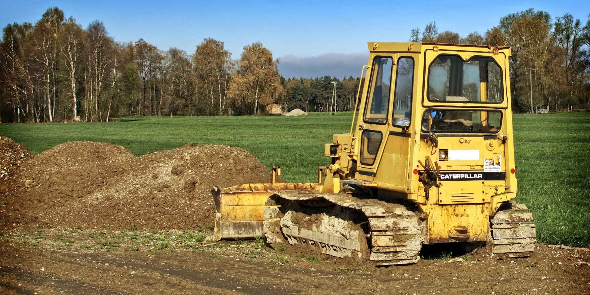 Bagger zerstört Grünland. © Manfred Antranias-Zimmer / Pixabay