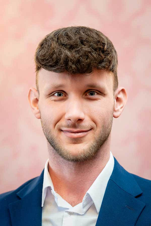 Porträt Fabian Schindelegger